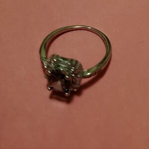 NWOT mystic topaz size 6 sterling silver ring with CZs.